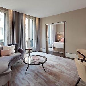 Suite à 1 Chambre à Coucher Lit King-Size